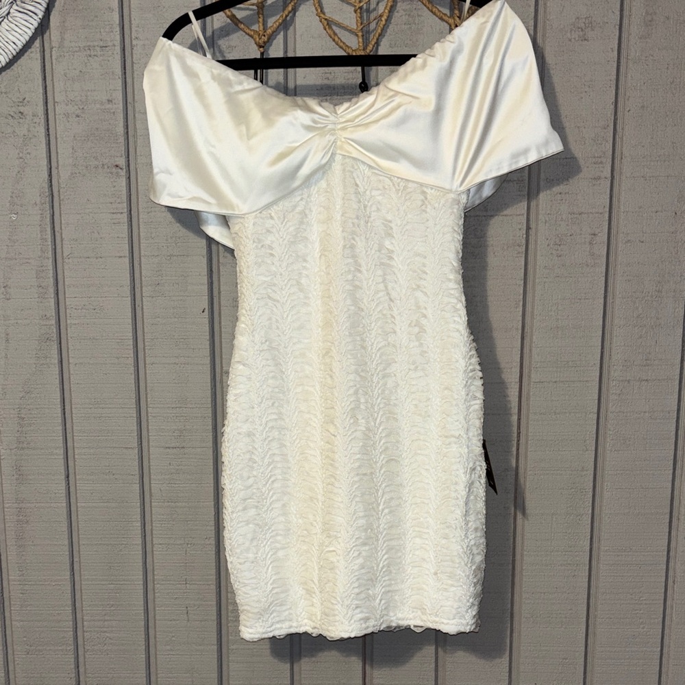 Lulus Elegant White Off-Shoulder Dress
